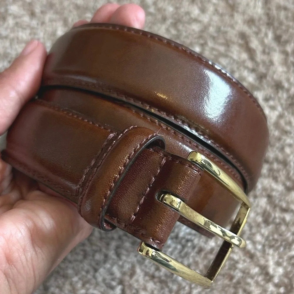 Jos A Bank Mens Brown Leather Belt Gold Tone Buckle Size 38 Dress 3702